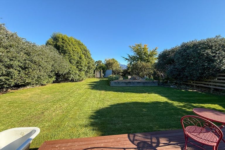 Photo of property in 384 Abel Tasman Drive, Motupipi, Takaka, 7183
