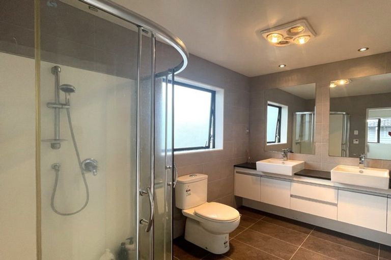 Photo of property in 9 Collier Drive, Flat Bush, Auckland, 2019