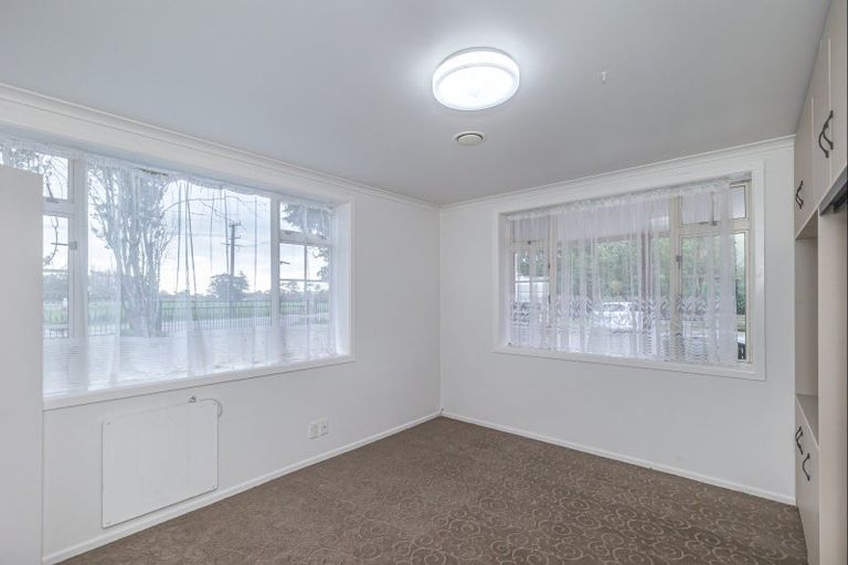 Photo of property in 84 The Avenue, Levin, 5510