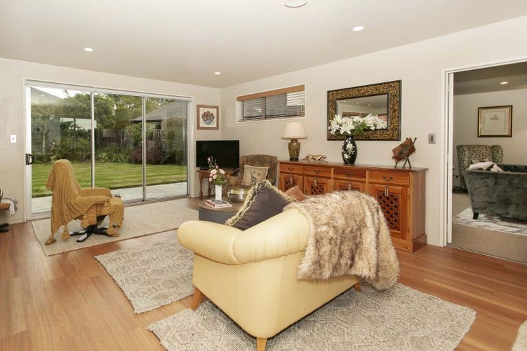 Photo of property in 16 Country Place, Allenton, Ashburton, 7700
