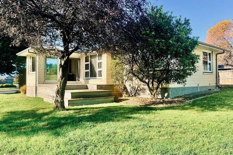 Photo of property in 302 Wigram Road, Wigram, Christchurch, 8025