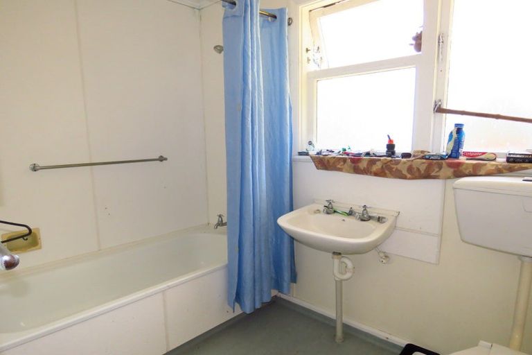 Photo of property in 49a-b Peel Street, Westport, 7825