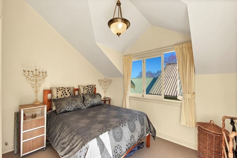 Photo of property in 88 Victoria Road, Devonport, Auckland, 0624