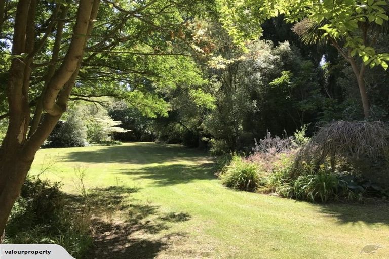 Photo of property in 426 Sawyers Arms Road, Harewood, Christchurch, 8051