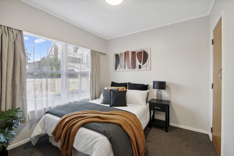 Photo of property in 1/22a Wolsley Avenue, Milford, Auckland, 0620