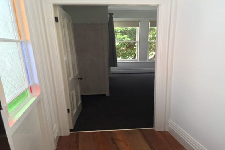 Photo of property in 21 Wright Street, Mount Cook, Wellington, 6021