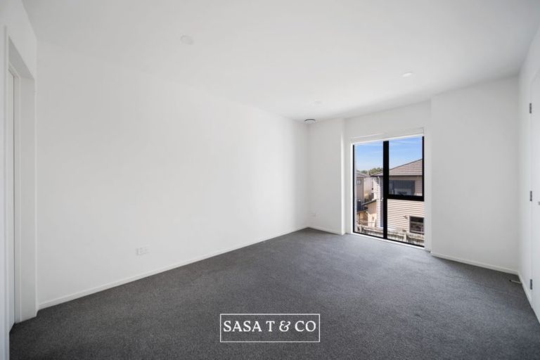Photo of property in 64 Landscape Road, Papatoetoe, Auckland, 2025
