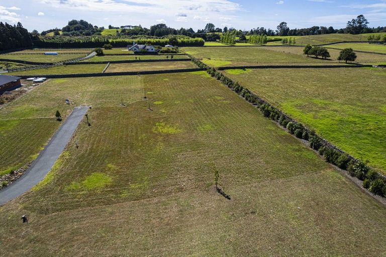 Photo of property in 62 Reel Road, Waihi Beach, 3611