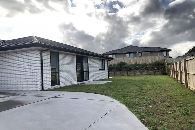 Photo of property in 15 Maui Place, Te Kamo, Whangarei, 0112