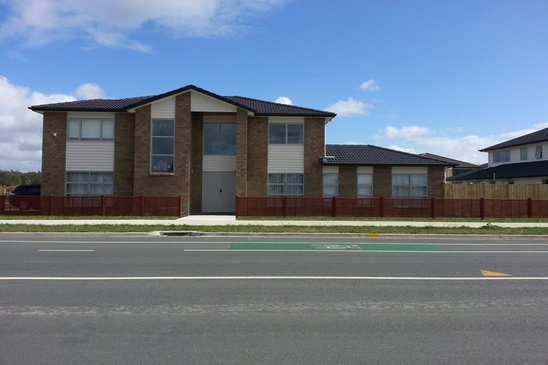 Photo of property in 1 Cranford Drive, Flat Bush, Auckland, 2019