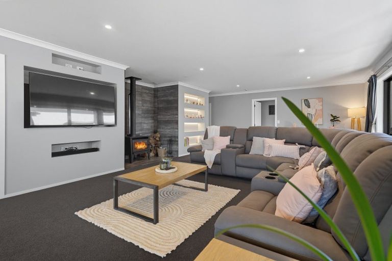 Photo of property in 30 Courage Road, Amberley, 7410