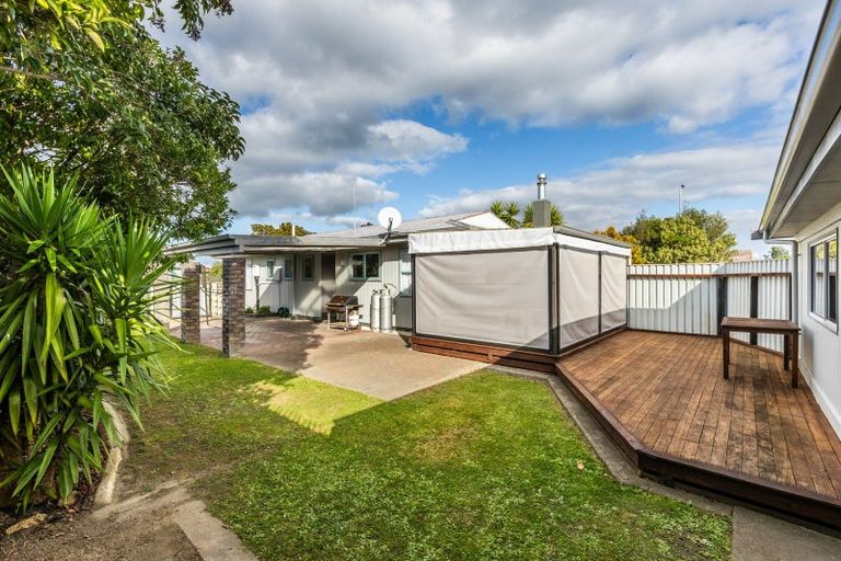 Photo of property in 42 Norfolk Street, Tamatea, Napier, 4112