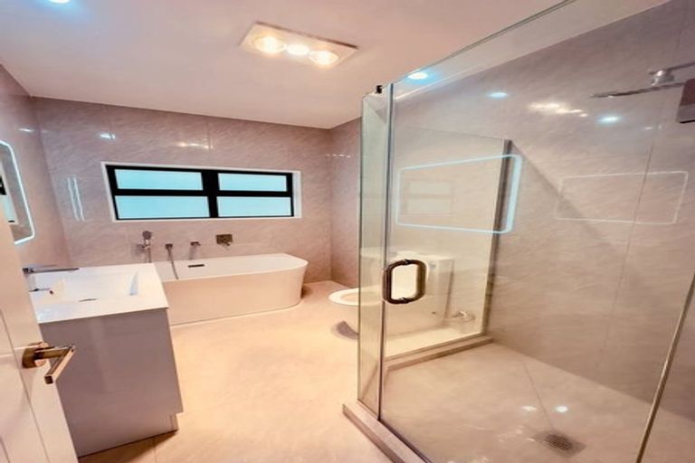 Photo of property in 10 Viv Green Place, Pokeno, 2402