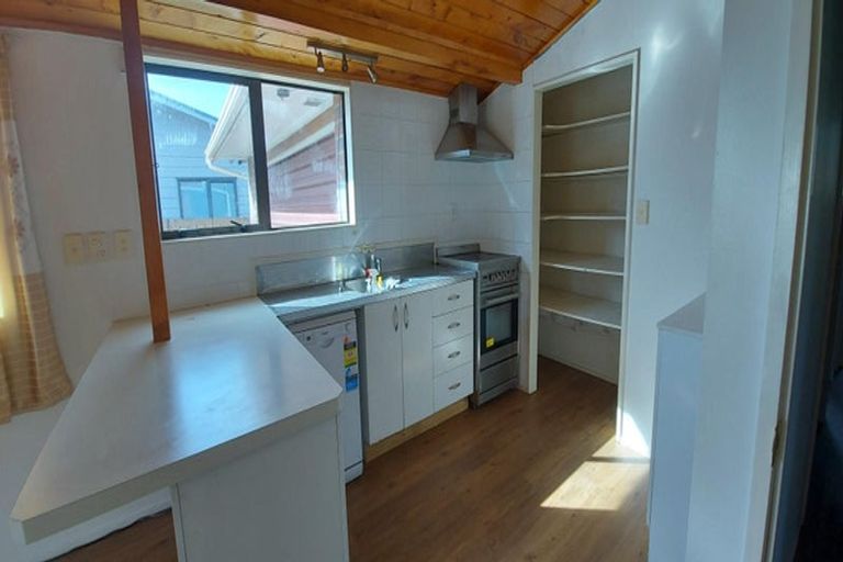 Photo of property in 13 Muriel Place, Ranui, Auckland, 0612
