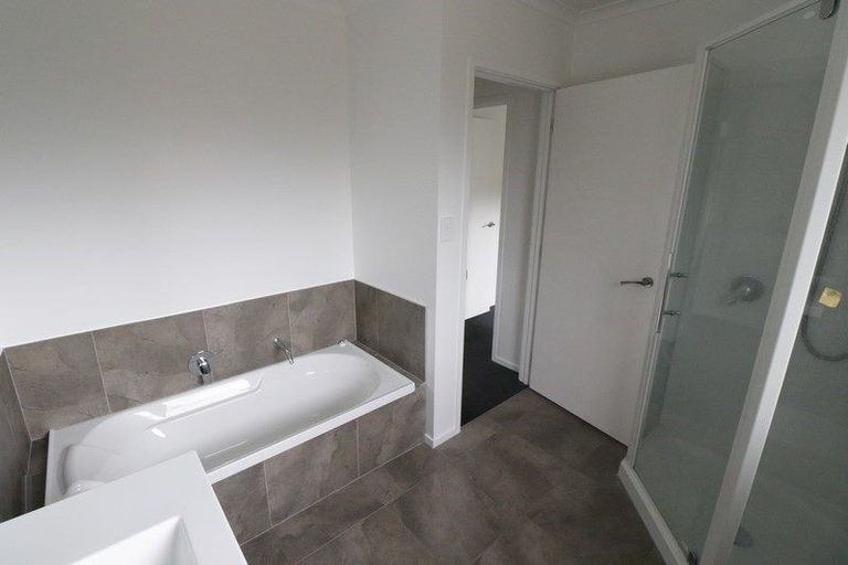 Photo of property in 118b Campbell Street, Karori, Wellington, 6012