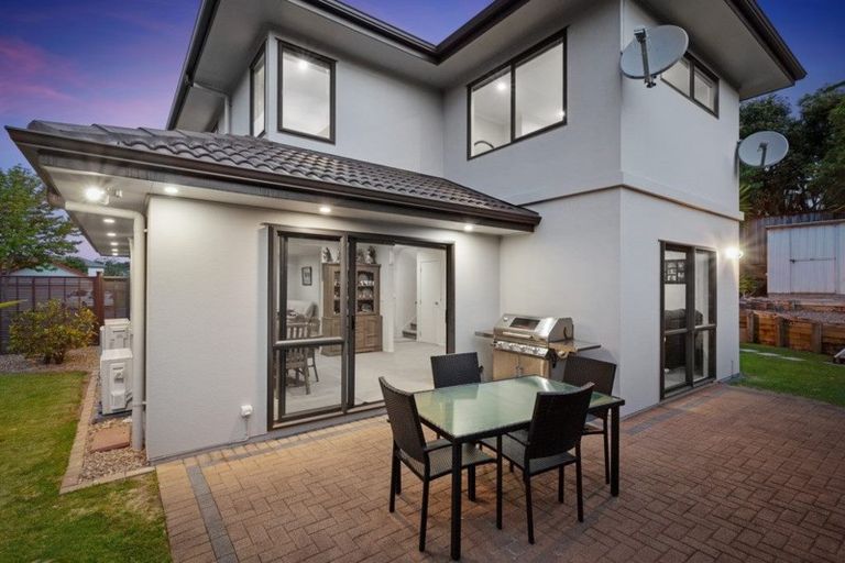 Photo of property in 23 Denim Place, Albany, Auckland, 0632