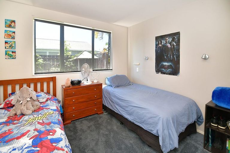 Photo of property in 19 Nelson Street, Helensville, 0800