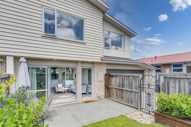 Photo of property in 39a Lyndon Street, Riccarton, Christchurch, 8041