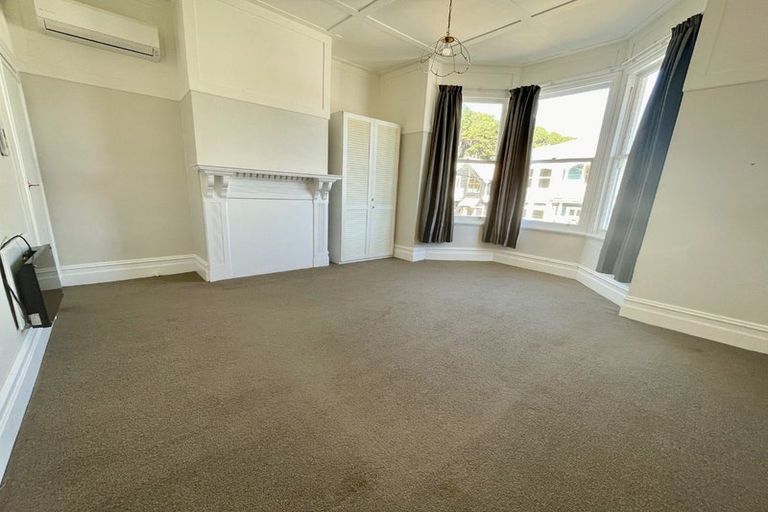 Photo of property in 113 Pirie Street, Mount Victoria, Wellington, 6011