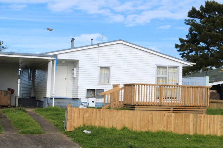 Photo of property in 12 Calthorp Close, Favona, Auckland, 2024