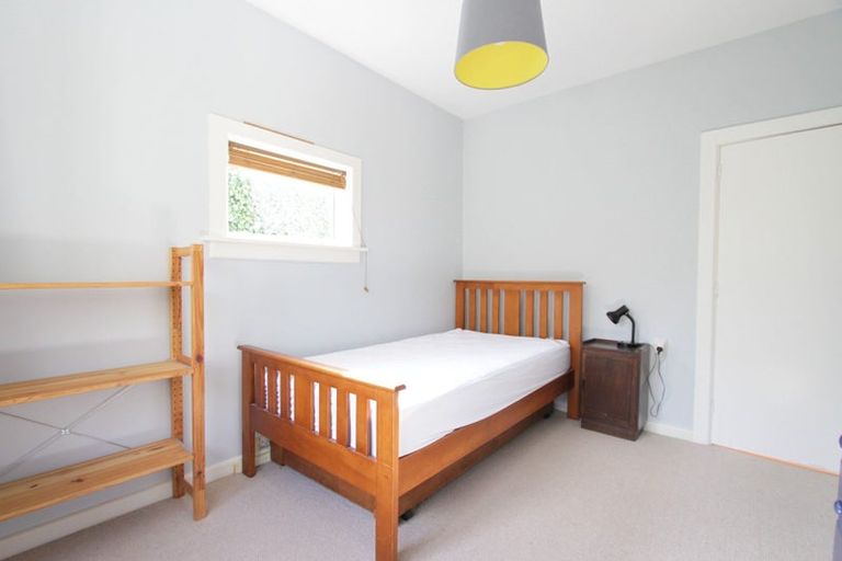 Photo of property in 79 Waimea Terrace, Beckenham, Christchurch, 8023