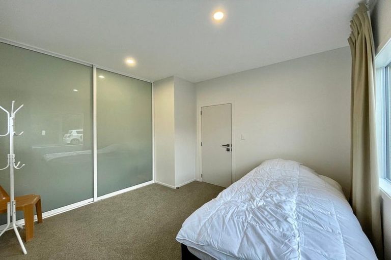 Photo of property in 11 Hislop Way, Johnsonville, Wellington, 6037