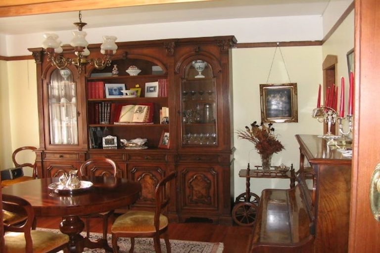 Photo of property in 11 Rimu Road, Kelburn, Wellington, 6012
