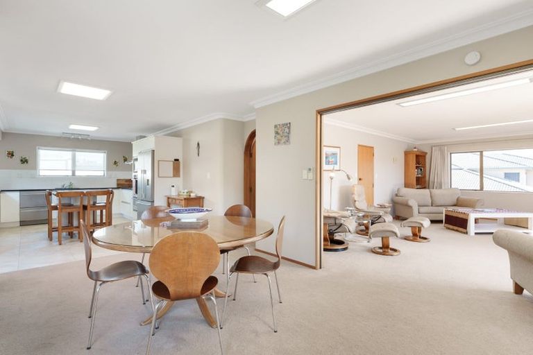 Photo of property in 4 Prince Avenue, Mount Maunganui, 3116