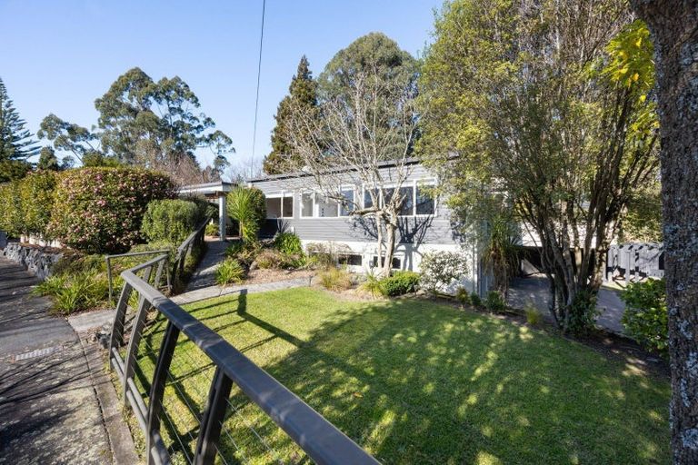 Photo of property in 27 Balfour Crescent, Riverlea, Hamilton, 3216