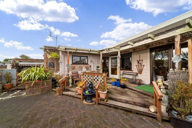 Photo of property in 288 South Road, Hawera, 4610
