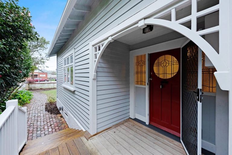 Photo of property in 20 Beauchamp Street, Karori, Wellington, 6012