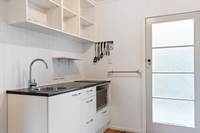 Photo of property in 37 Tombleson Road, Lake Rotoma, Rotorua, 3074