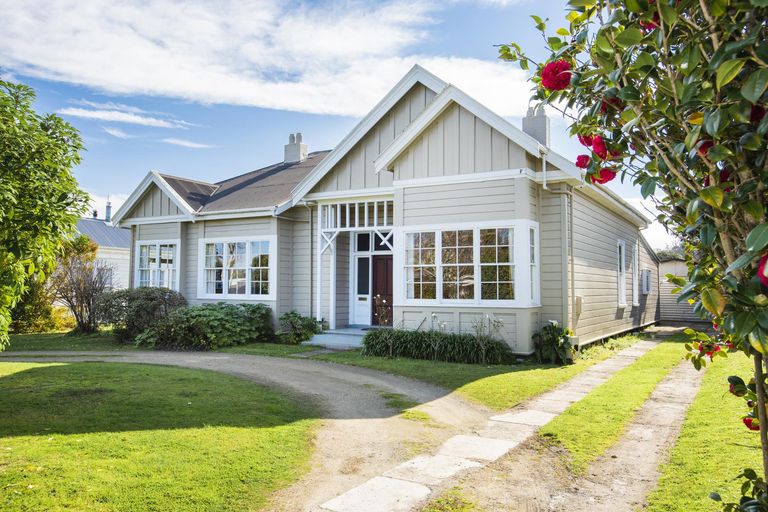 Photo of property in 20 Domett Street, Whataupoko, Gisborne, 4010