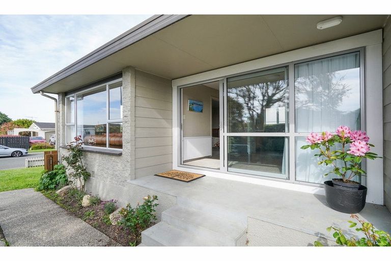 Photo of property in 162 Cunningham Crescent, Grasmere, Invercargill, 9810