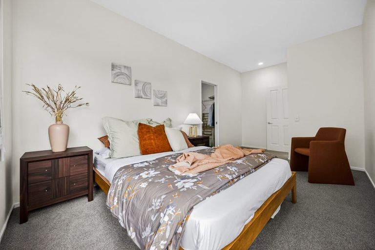 Photo of property in 64 Seacrest Drive, West Harbour, Auckland, 0618