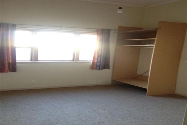 Photo of property in 40 Waru Street, Khandallah, Wellington, 6035