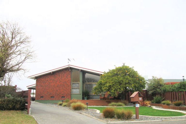 Photo of property in 32 Frickleton Street, Taradale, Napier, 4112