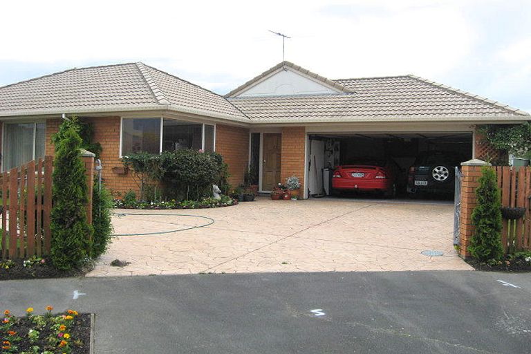 Photo of property in 17 Innisfree Place, Northwood, Christchurch, 8051