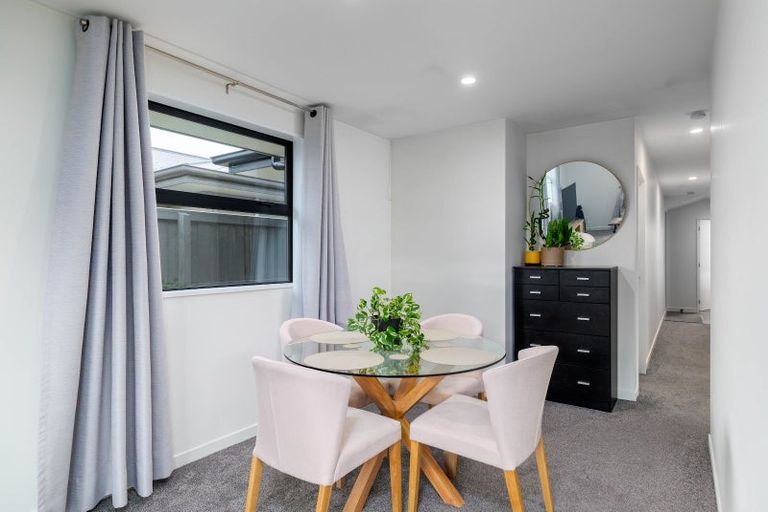 Photo of property in 5 Jean Batten Lane, Rolleston, 7615