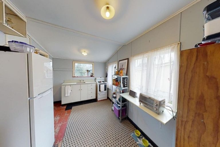 Photo of property in 16 Rangitikei Street, Whanganui East, Whanganui, 4500