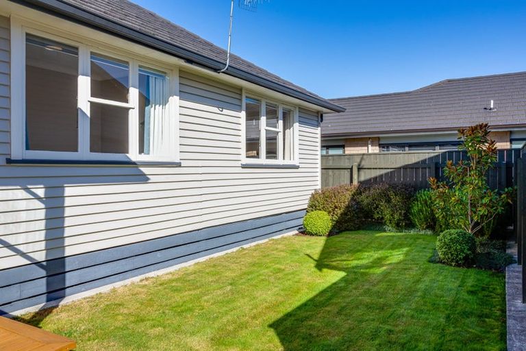Photo of property in 71 Shakespeare Avenue, Trentham, Upper Hutt, 5018