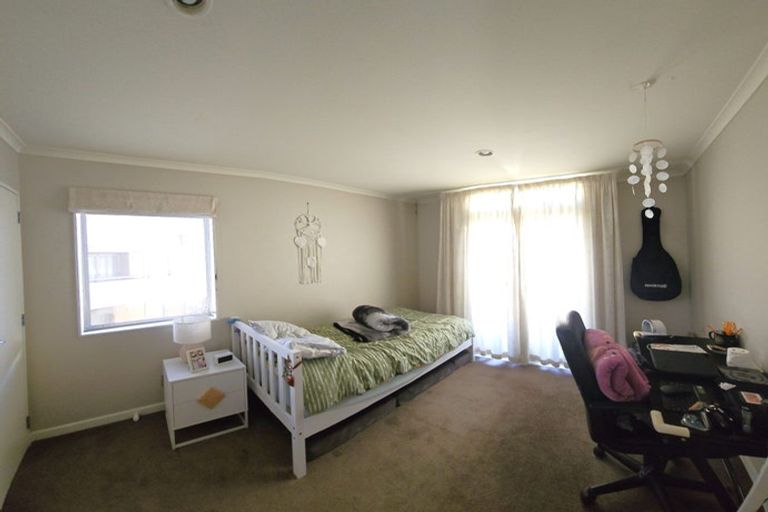 Photo of property in Marrakech Cafe, 46/305 Evans Bay Parade, Hataitai, Wellington, 6021