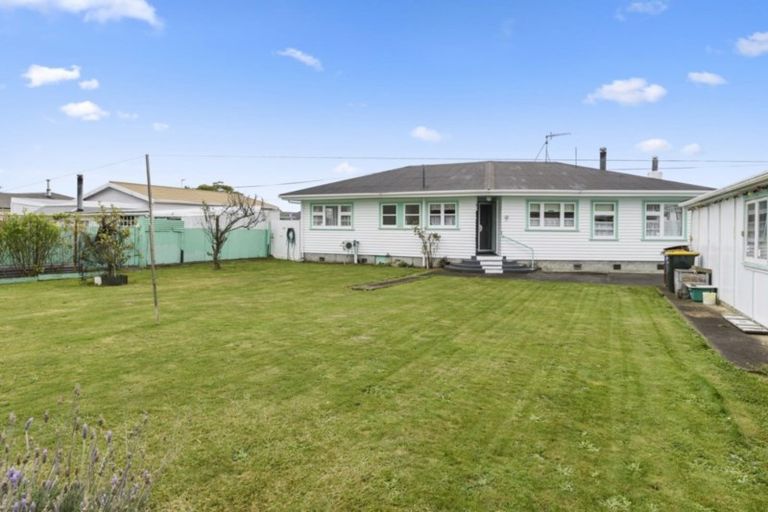 Photo of property in 46 George Street, Levin, 5510