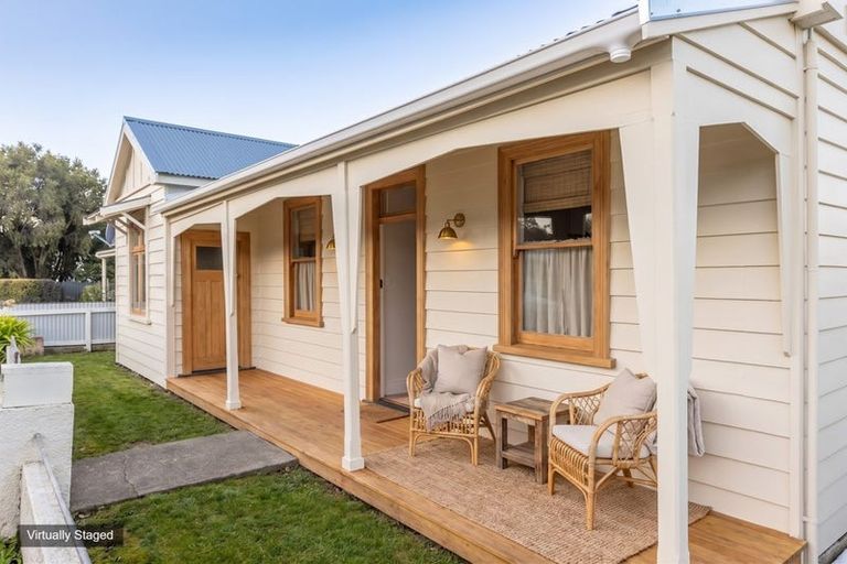 Photo of property in 5 Collins Street, Waipawa, 4210