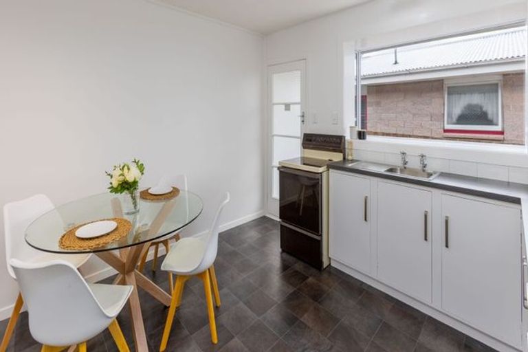 Photo of property in 83 Roberta Drive, Somerfield, Christchurch, 8024