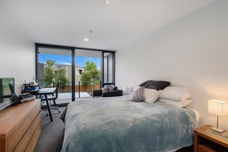Photo of property in Leicester Executive Apartments, 407/282 Madras Street, Christchurch Central, Christchurch, 8011
