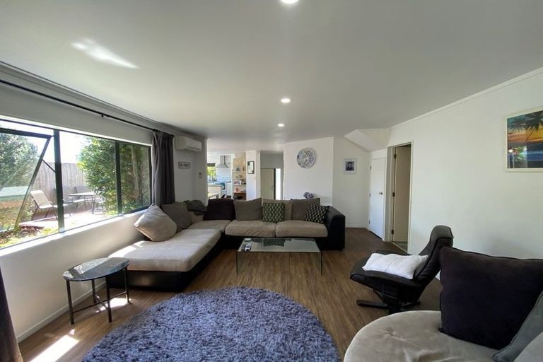 Photo of property in 1 Claridge Place, Mount Maunganui, 3116