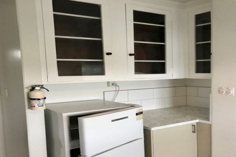 Photo of property in 56f5 Tanera Crescent, Brooklyn, Wellington, 6021