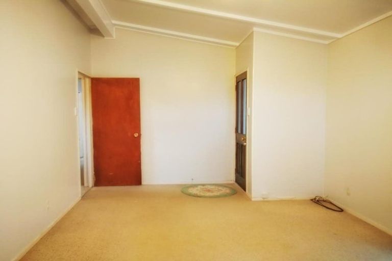 Photo of property in 79 Gardner Avenue, New Lynn, Auckland, 0600