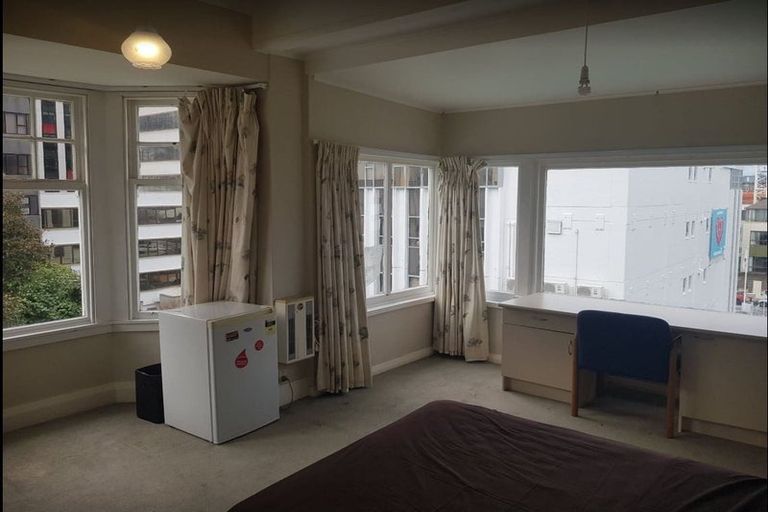 Photo of property in 1 Collina Terrace, Thorndon, Wellington, 6011